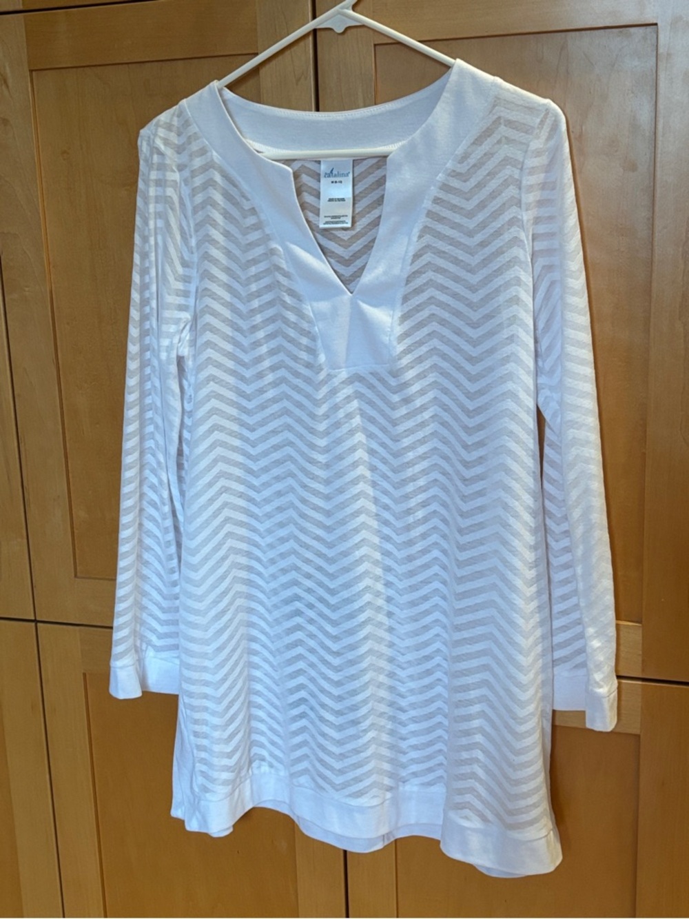 Catalina Arctic White Semi-Sheer Chevron Tunic Swim Cover Up - size M - Picture 5 of 6